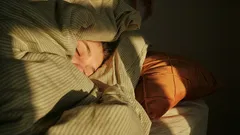 Schlaf ist wichtiger als Sport: Der unerwartete Zusammenhang zwischen Nachtruhe und Gewichtsabnahme